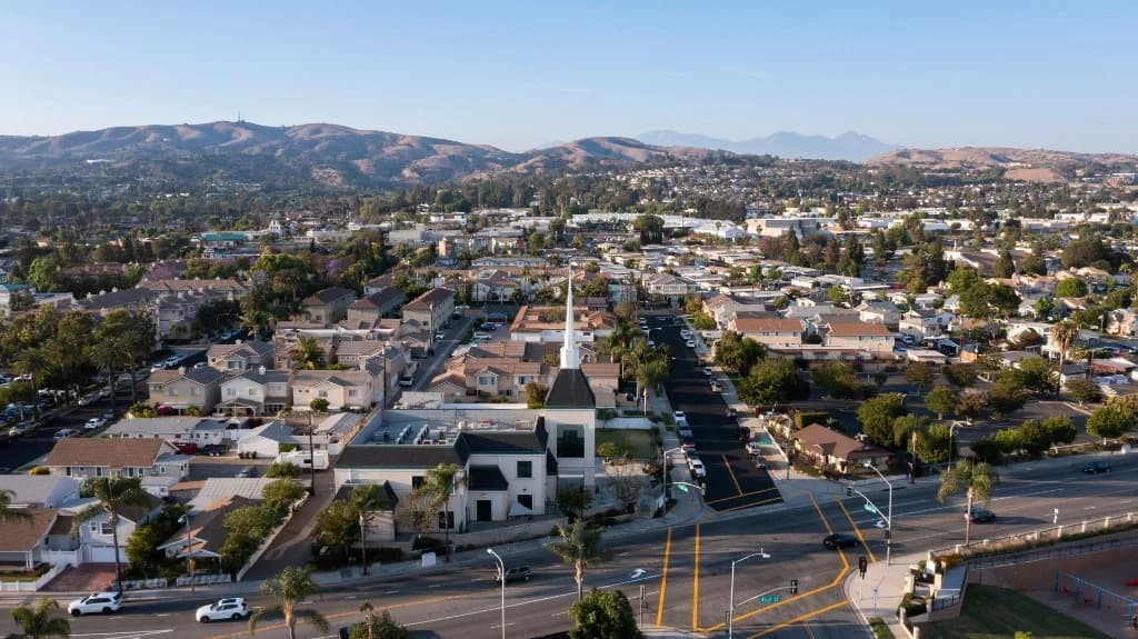 Garage Door Services in Brea, CA | Urgent Garage Doors